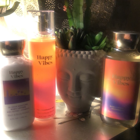 Bath and bodyworks Happy vibes combo - Picture 4 of 4